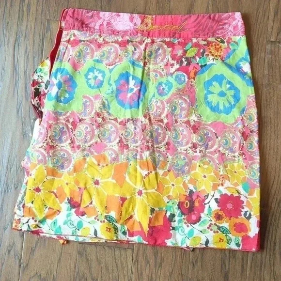 Mini Skirt - Picture 8 of 11